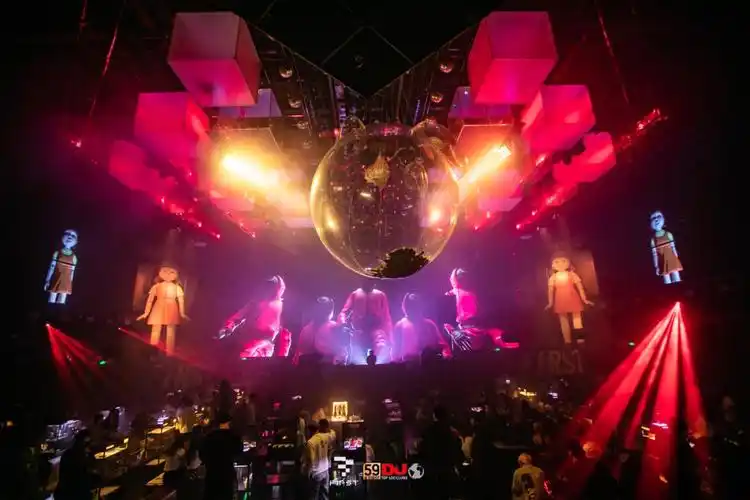 常州first派对酒吧