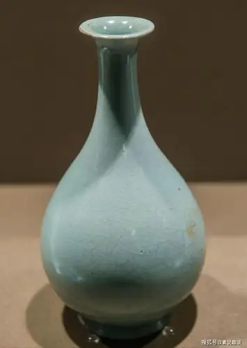 原创一件汝窑天青釉精品,成为宋代瓷器典范,可惜被掠夺到了海外