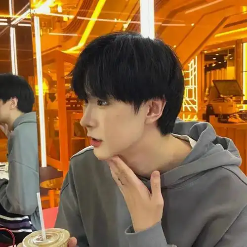 假头男短发韩版帅气学生日常短直发假头套自然少年感发型全头套式花乐