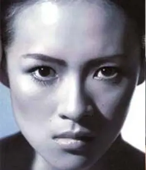 娱乐圈面相凶恶的九大美女排行榜(组图)