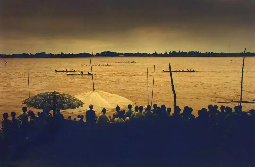 老外曝光90年代的中国旧照:怀念那个温暖,干净,治愈的年代!