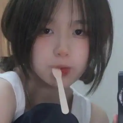 纯欲风ins可爱头像女 高清好看的纯欲风ins女生头像真人可爱照片_女生