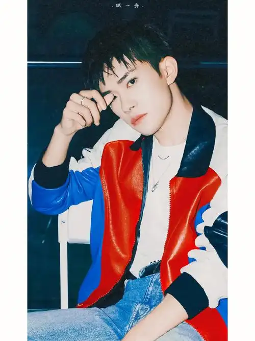 绝绝子#易烊千玺壁纸  #一心一意易烊千玺  #易烊千玺未来无界  #易烊