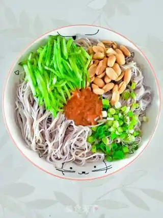 沙茶酱拌面的做法