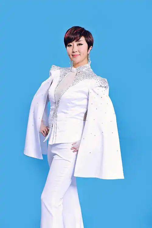 data-lemmaid="43862">蒙汉 /a>混血儿,中国内地女歌手,新派女中音