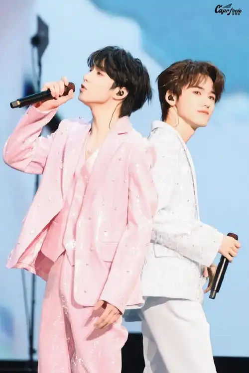 宋亚轩刘耀文合唱疲惫的爱##今日星拍放送