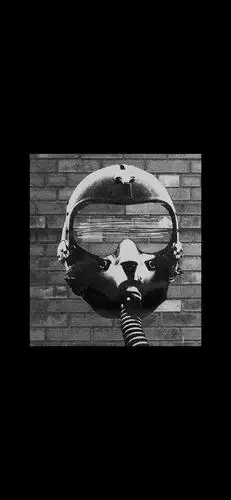 高清壁纸无水印 简单黑色背景潮图壁纸