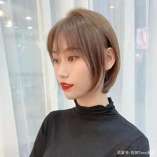 四款时尚减龄短发发型,谁剪都好看