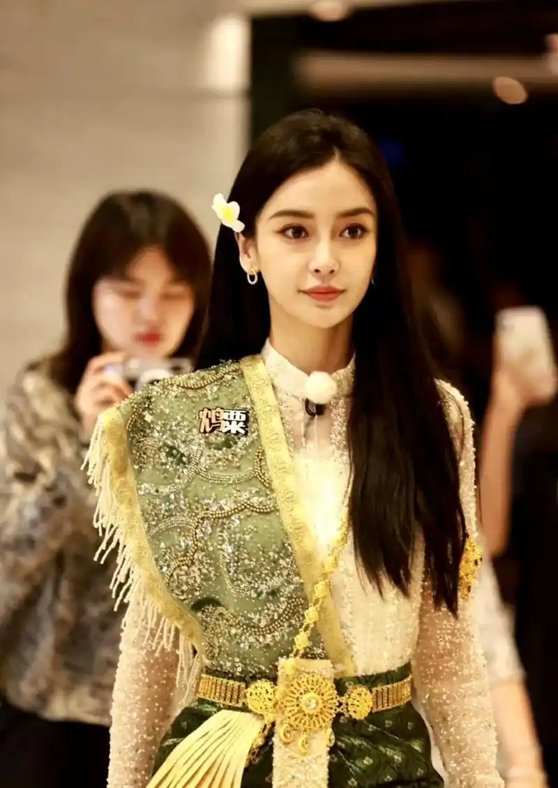 《奔跑吧》泰国造型曝光,angelababy杨颖,蔡徐坤,王鹤棣谁更美?