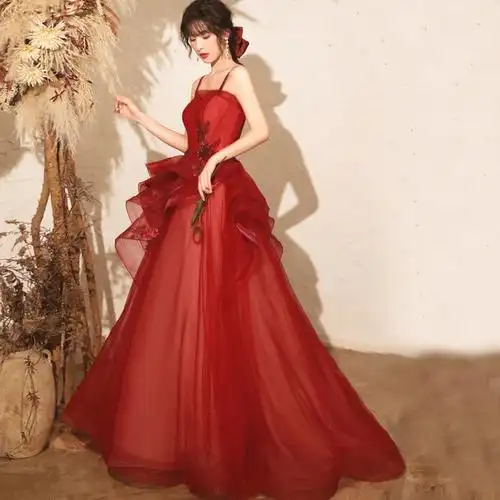 敬酒服新娘红色婚纱礼服2021新款拖尾春夏晚礼服气质大气主持人女