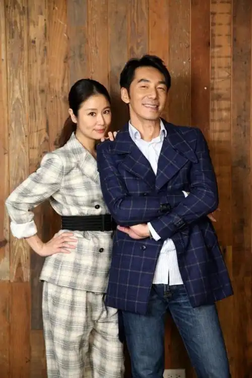 林心如高调秀恩爱自曝最幸福的时光是看着霍建华在旁酣睡明星电影文章