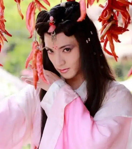 天天有喜中男扮女装的兔儿神如今换回男装帅得移不开眼