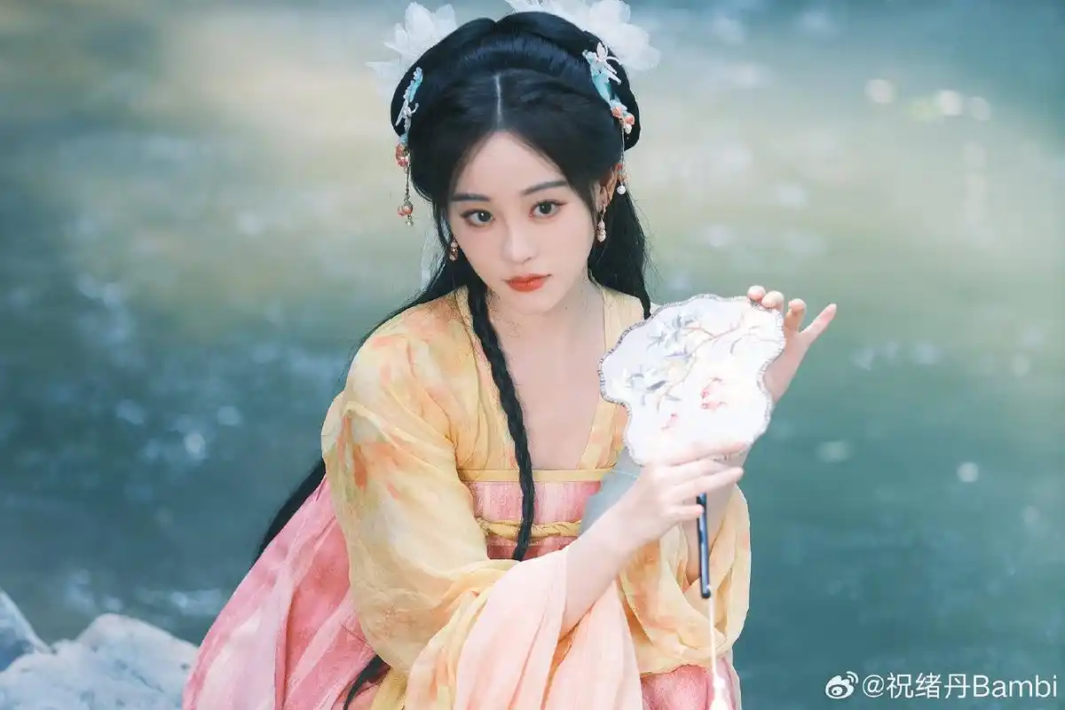 祝绪丹高清壁纸头像(五)[心]