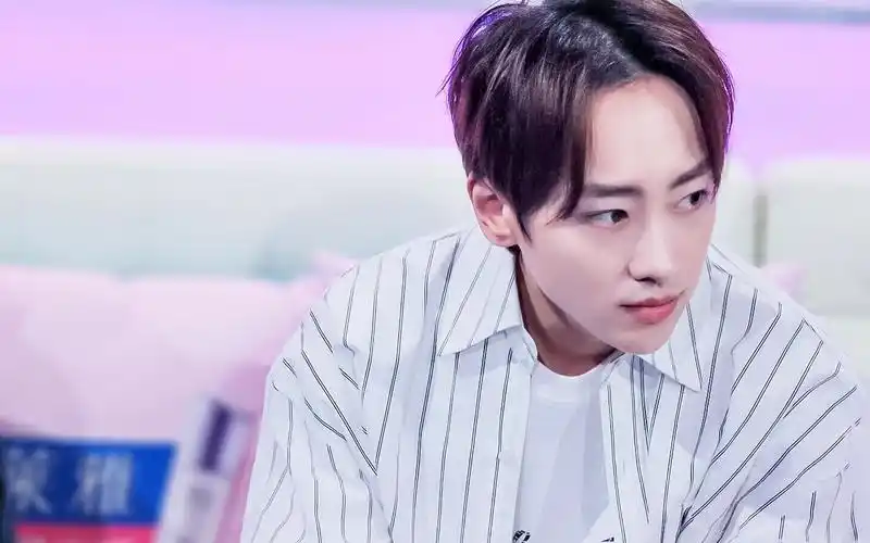 03.17 异口同声(第五期)  饭拍现场点评视频 魏巡cut