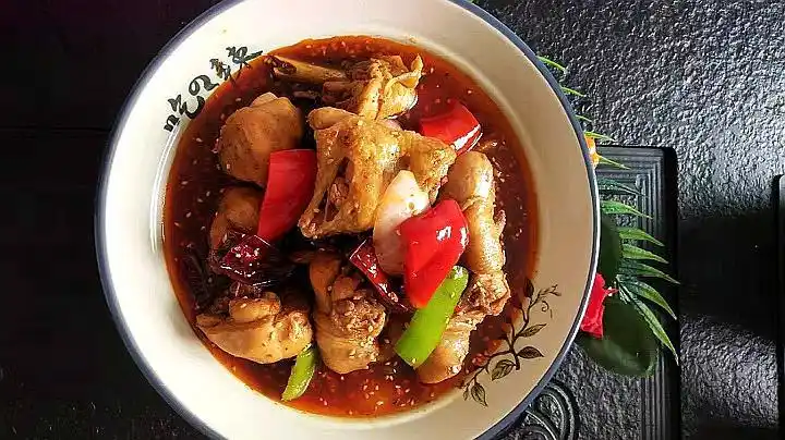 火锅鸡的家常做法,麻辣鲜香好吃到爆,2分钟学会简单又实惠