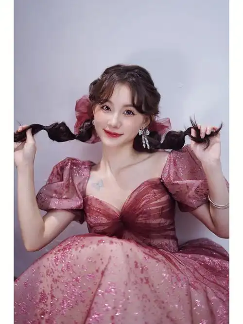 婚礼造型分享  #减龄发型  #新娘造型  #双马尾  #福州跟妆  #仙气