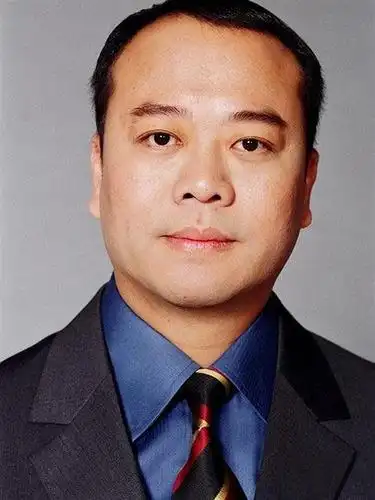 组图:红极一时的香港tvb男星欧阳震华