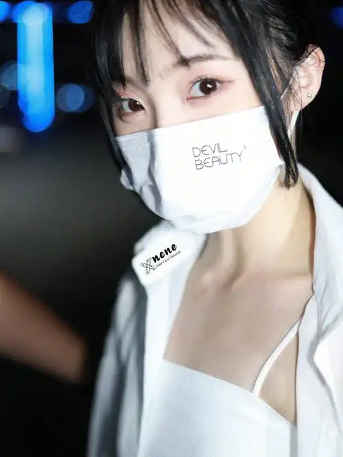 郑乃馨indevilbeauty