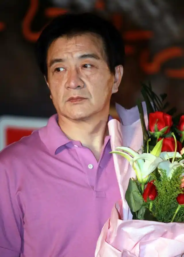 国家一级演员:周里京