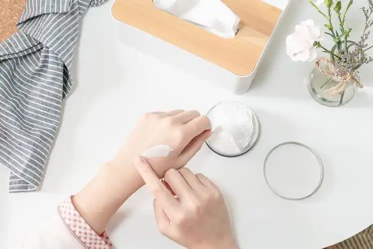 女人美白图片_女人美白图片大全_女人美白图片下载