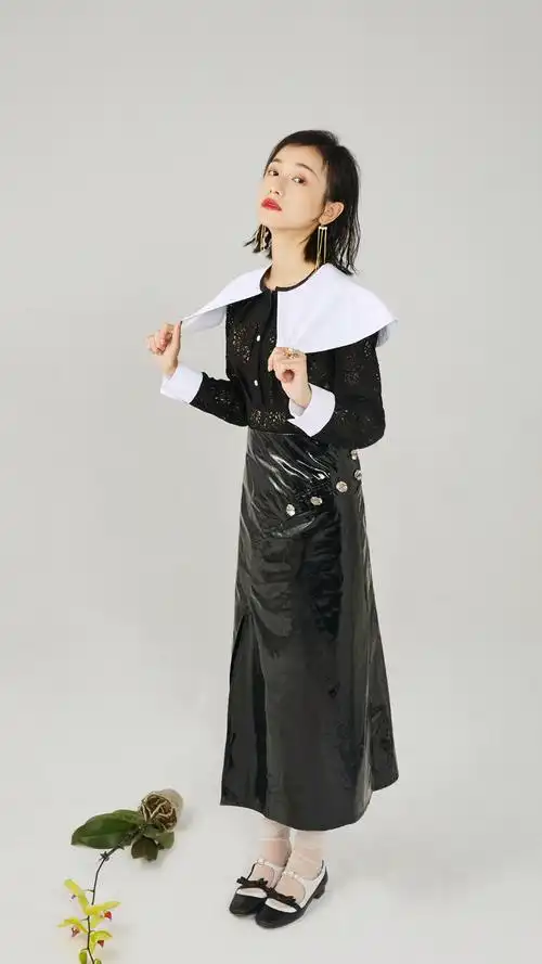 姜梓新甜美写真高清手机壁纸