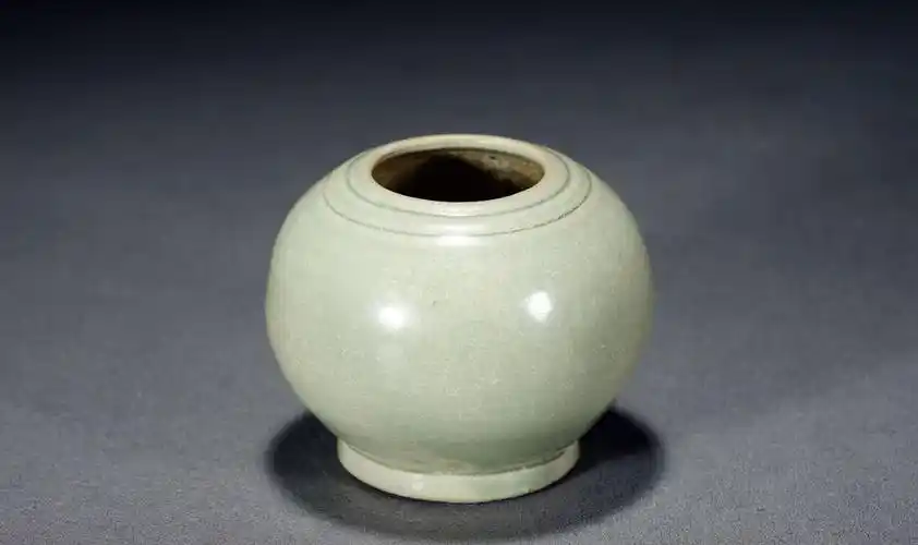 北宋·越窑秘色弦纹水盂-中国历代瓷器专场- 西泠印社拍卖有限公司