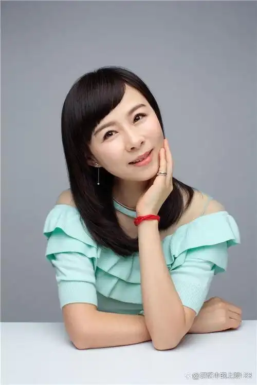 东方卫视最让人遗憾的三位女主持人,曾经名声在外如今却默默无闻