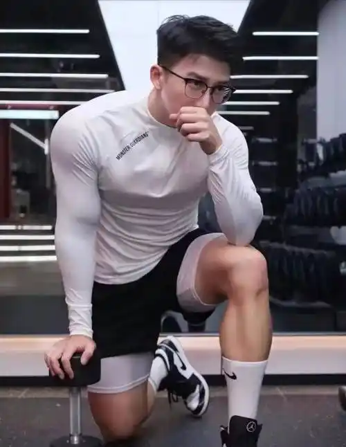 新鲜欲望|迷人腹肌和人鱼线!_魅力_身材_帅哥