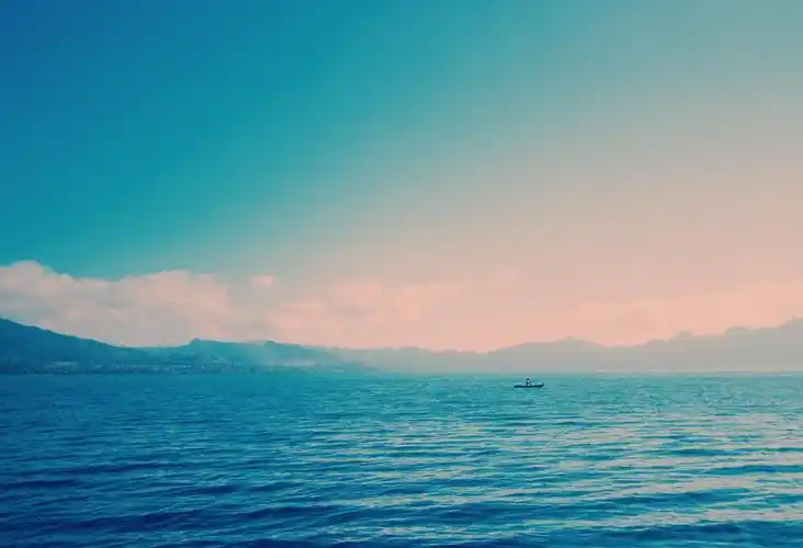 一些极简好看的壁纸