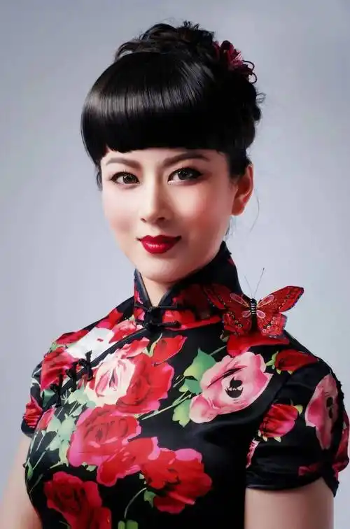 飞黄柏雪王瀛政宋昊宇白智鑫王泳智王 俊孙世民于欣泽演职员表剧中人