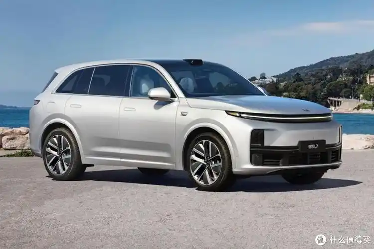 理想汽车:你们喷归喷,骂归骂,千万别试驾!