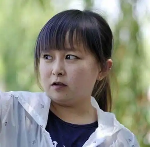 袖珍人朱洁结婚后有孩子吗(因为身高被当成怪物)(6)