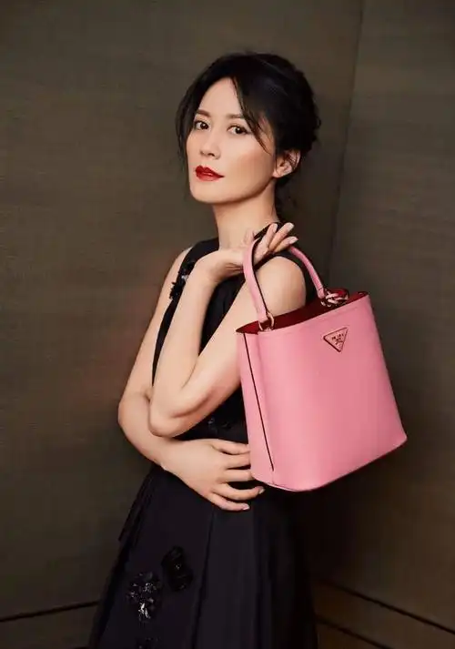 俞飞鸿写真大赏:内外兼美的女神,才华与美貌并存,惊艳了整个娱乐圈!