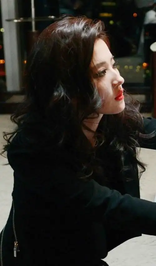 当刘亦菲化大浓妆这还是你心目中的神仙姐姐吗