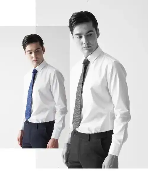 白 黑更是万能公式 白衬衫可以作为任何深色西装的内搭