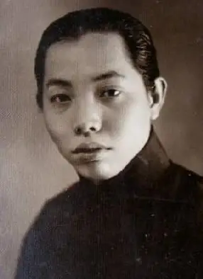 上海滩老大杜月笙的子女今何在大多都混得不错女儿们很幸福