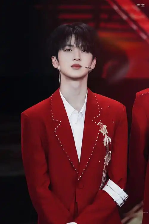 严浩翔的出圈神图都有哪些