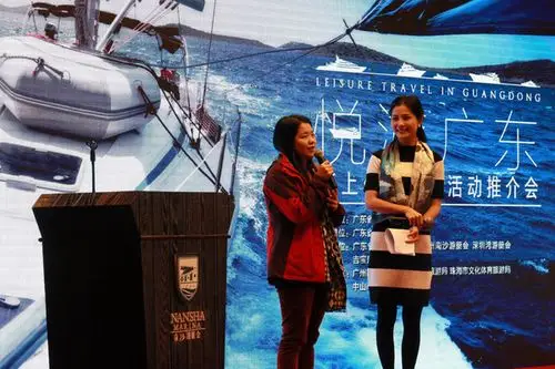 广东省游艇旅游协会名誉会长霍启山先生致辞,超级偶像魅力诱发台下不