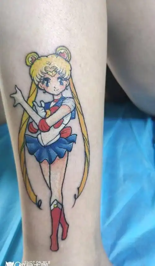 水冰月美少女战士纹身图片_腿部纹身图案
