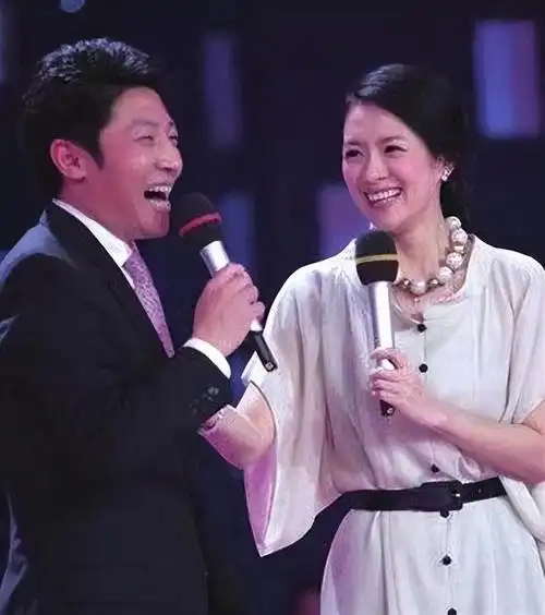 回顾放弃做富太却转身嫁给汪峰章子怡的爱情史到底有多精彩