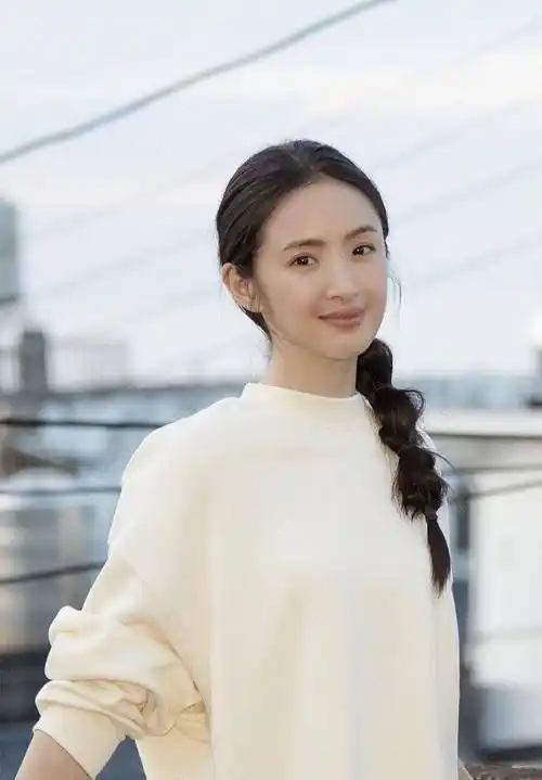 林依晨起床时间被辟谣,每天6点30为公婆做早饭,被赞好儿媳