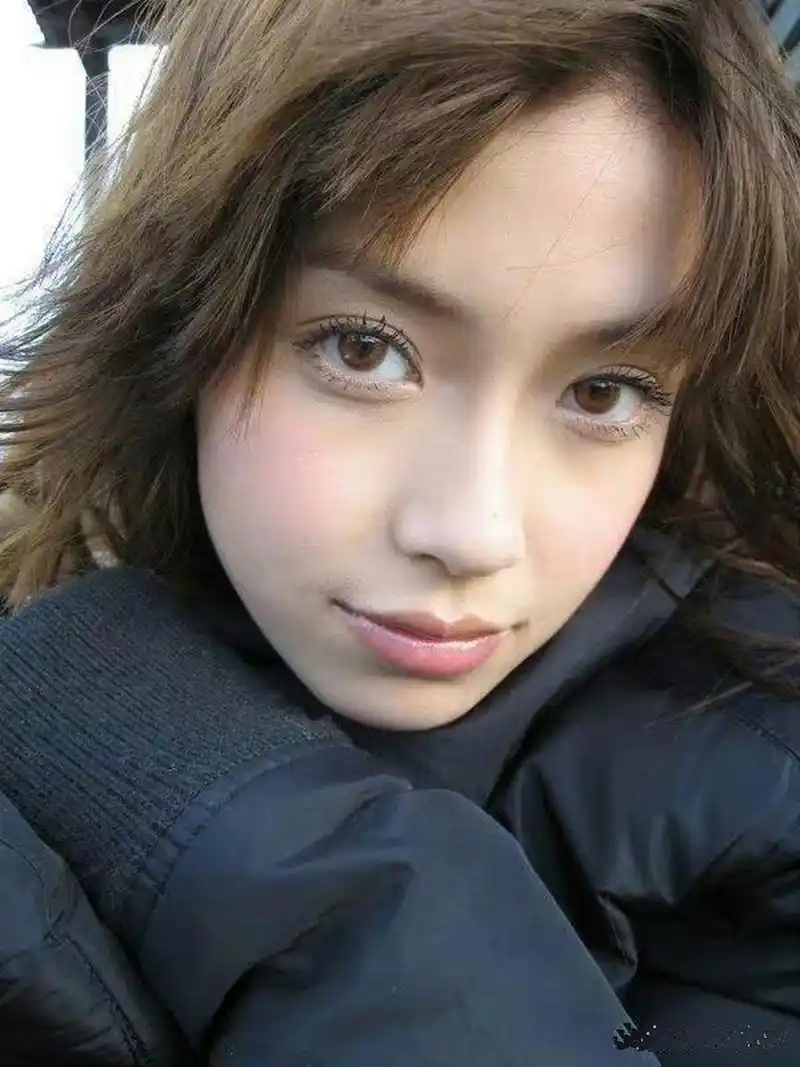 06年的杨颖清纯甜美极了,真是颜值巅峰