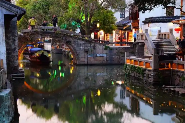 昆山周庄古镇二日游