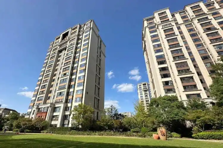 中海紫御豪庭法式人居长风第一豪宅