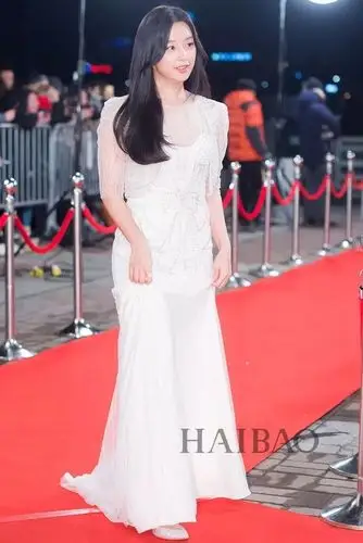 高能| 裴秀智撞衫baby完败?崔雪莉下巴太可怕