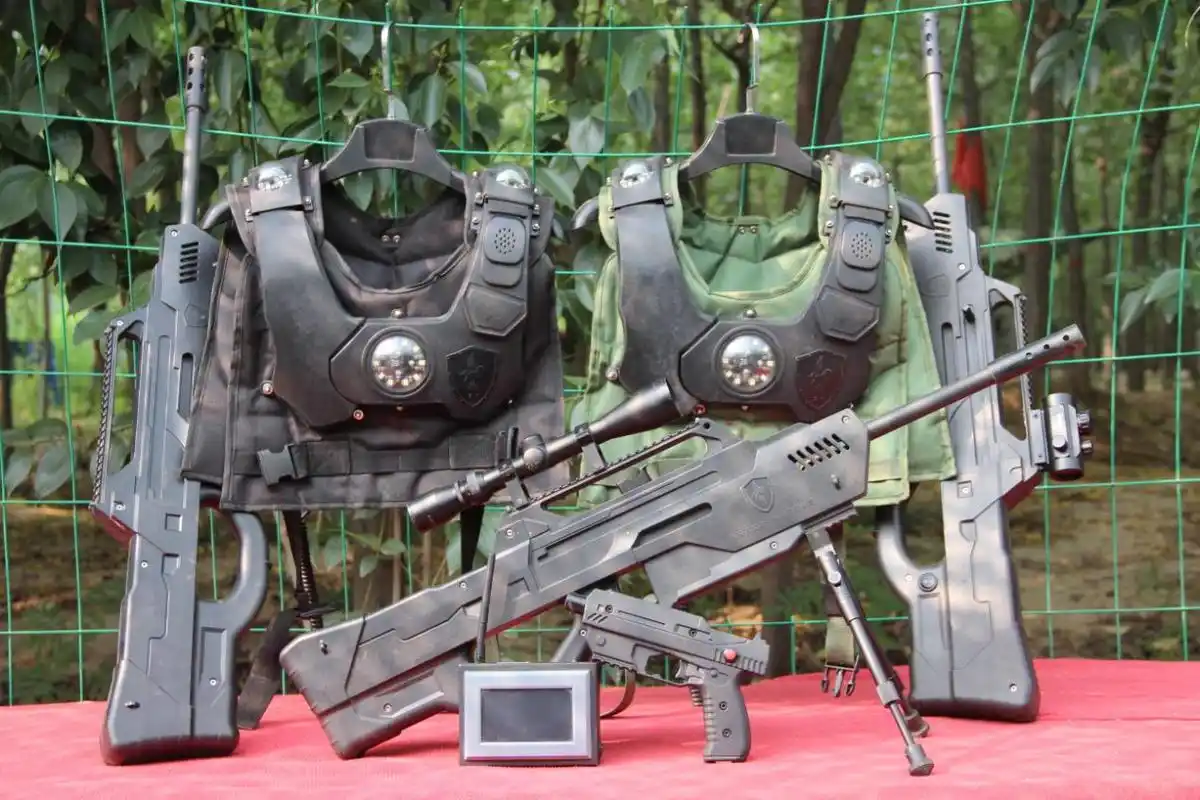 西安真人cs装备之马甲