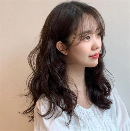 烫发不踩雷 秋冬烫发流行趋势_女生烫发 - 美发站