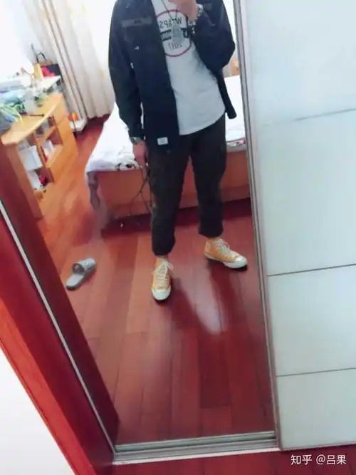 身高178cm的男生应该怎么穿衣搭配?