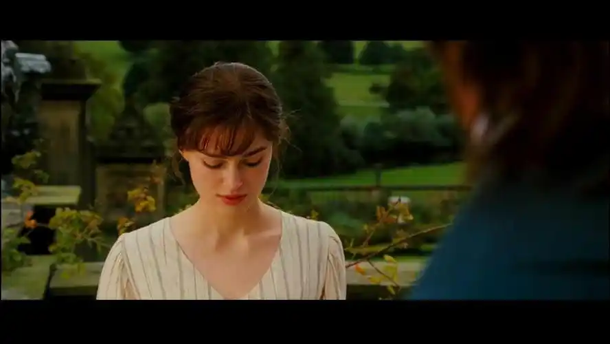 《傲慢与偏见》凯拉·奈特利.