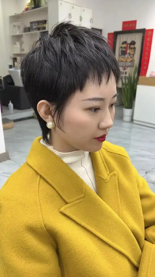 可以选择这三种,个性瘦脸很时尚|发型|短发|刘海|脸型|长卷发_网易